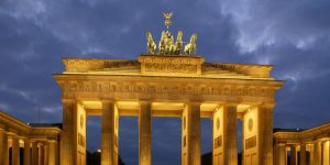 مهاجرت بدون مدرک زبان به آلمان؛ حقیقت یا شایعه؟